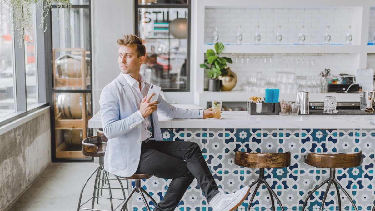 what fees does coinbase charge: a side-by-side table